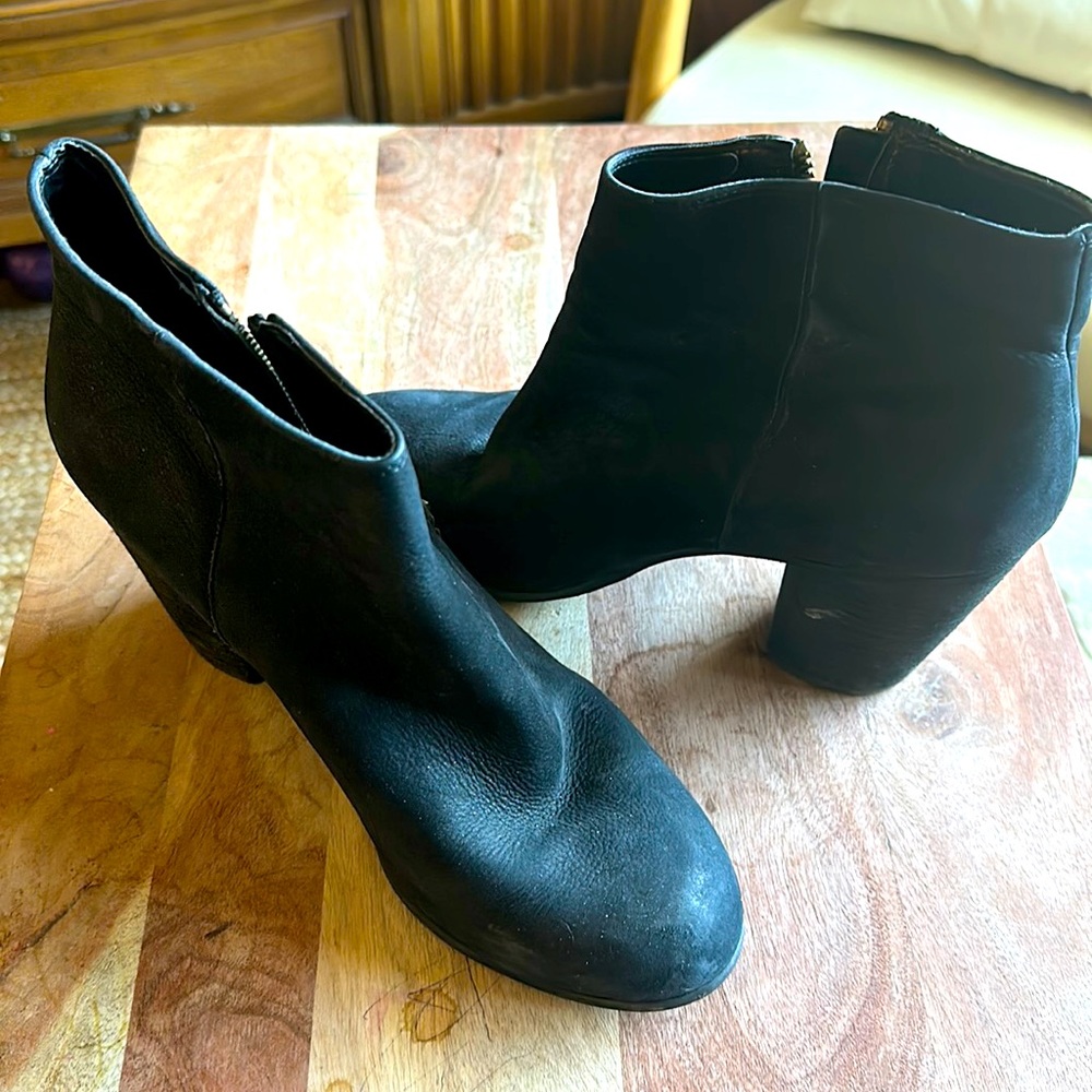 BP women’s booties size 8.5